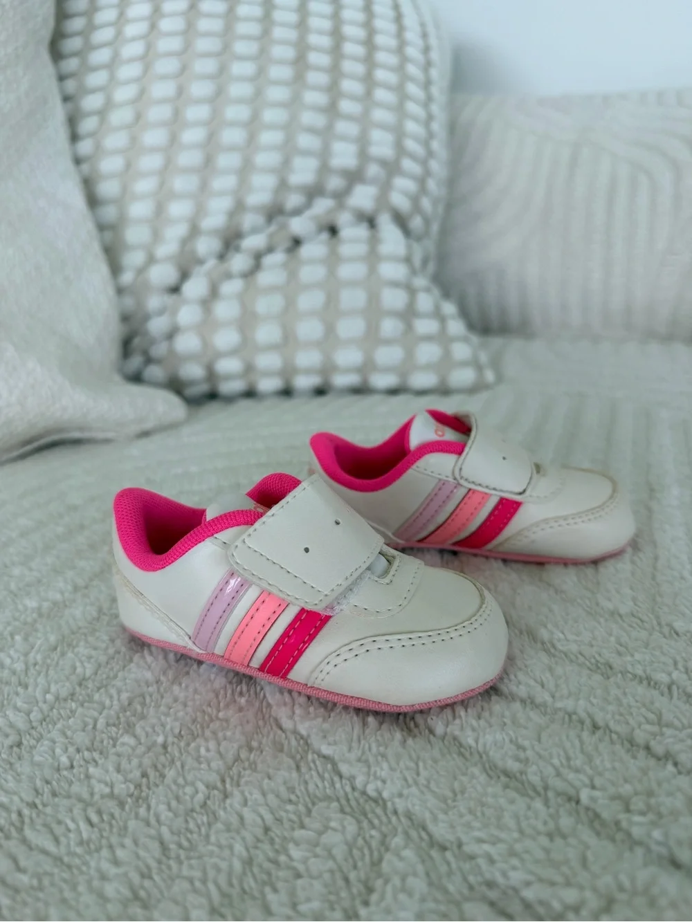 ADIDAS White Sneakers with Pink & Light Pink Stripes- BABY- size 3/6 M